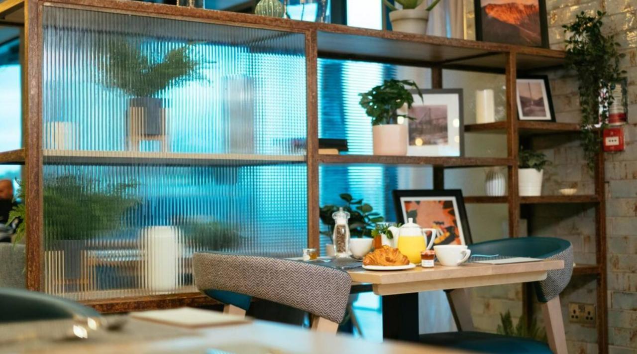 Hilton Garden Inn Peterborough City Centre Екстериор снимка