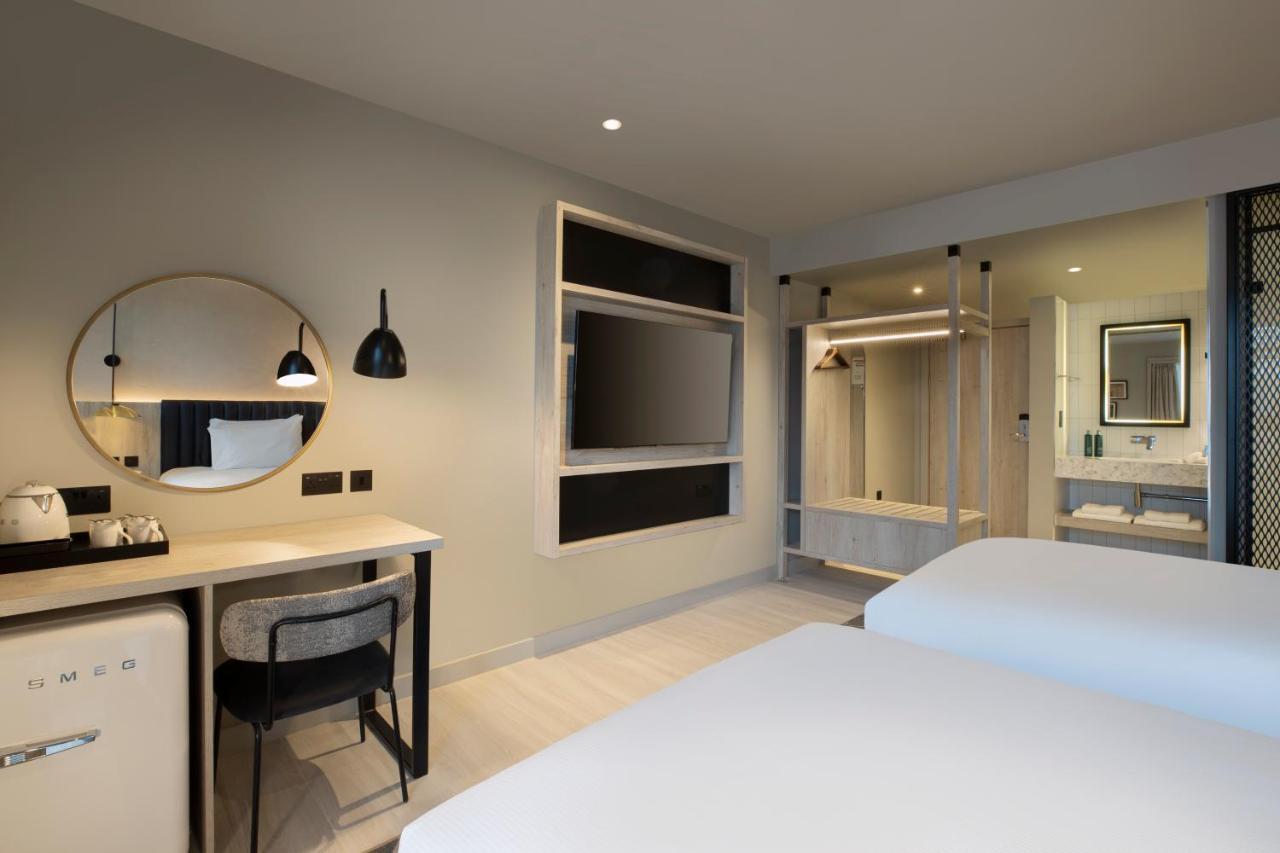Hilton Garden Inn Peterborough City Centre Екстериор снимка
