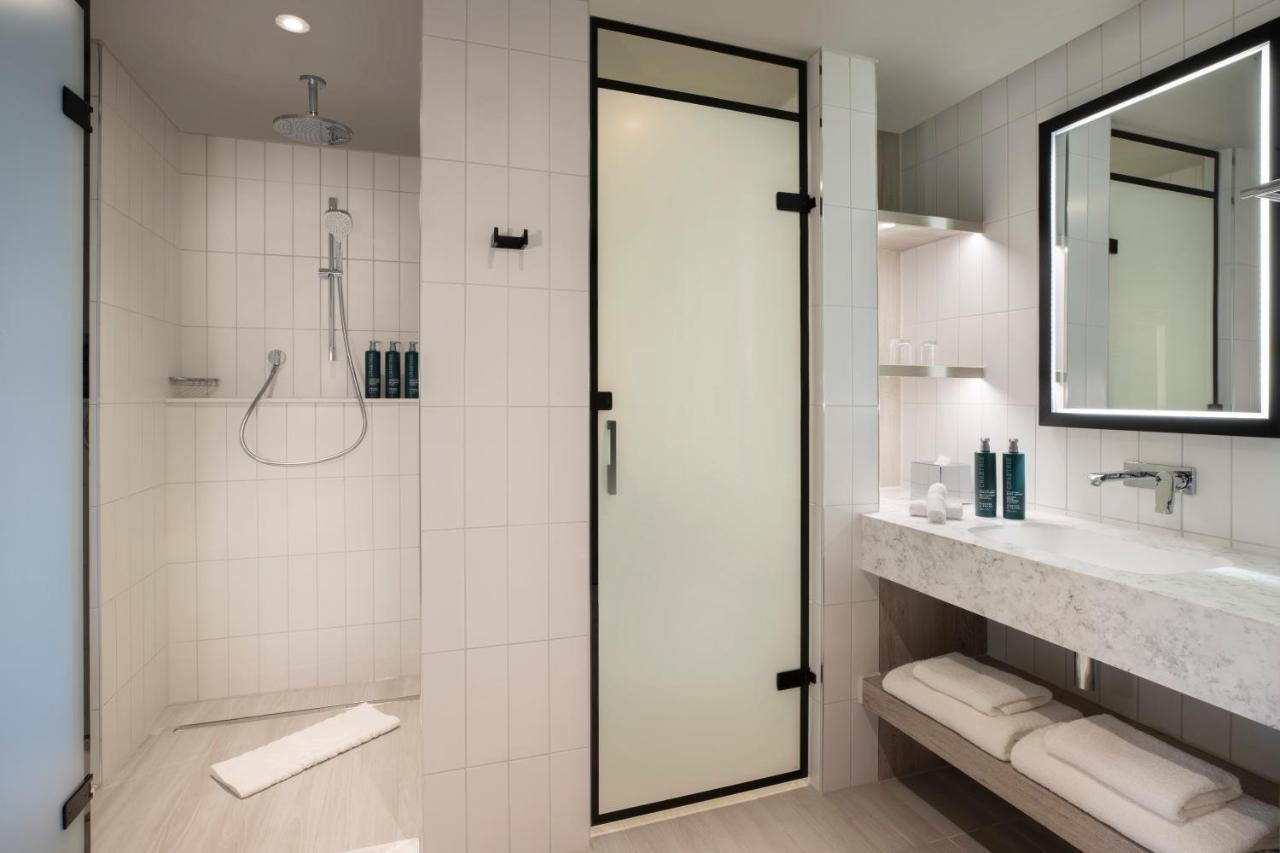 Hilton Garden Inn Peterborough City Centre Екстериор снимка