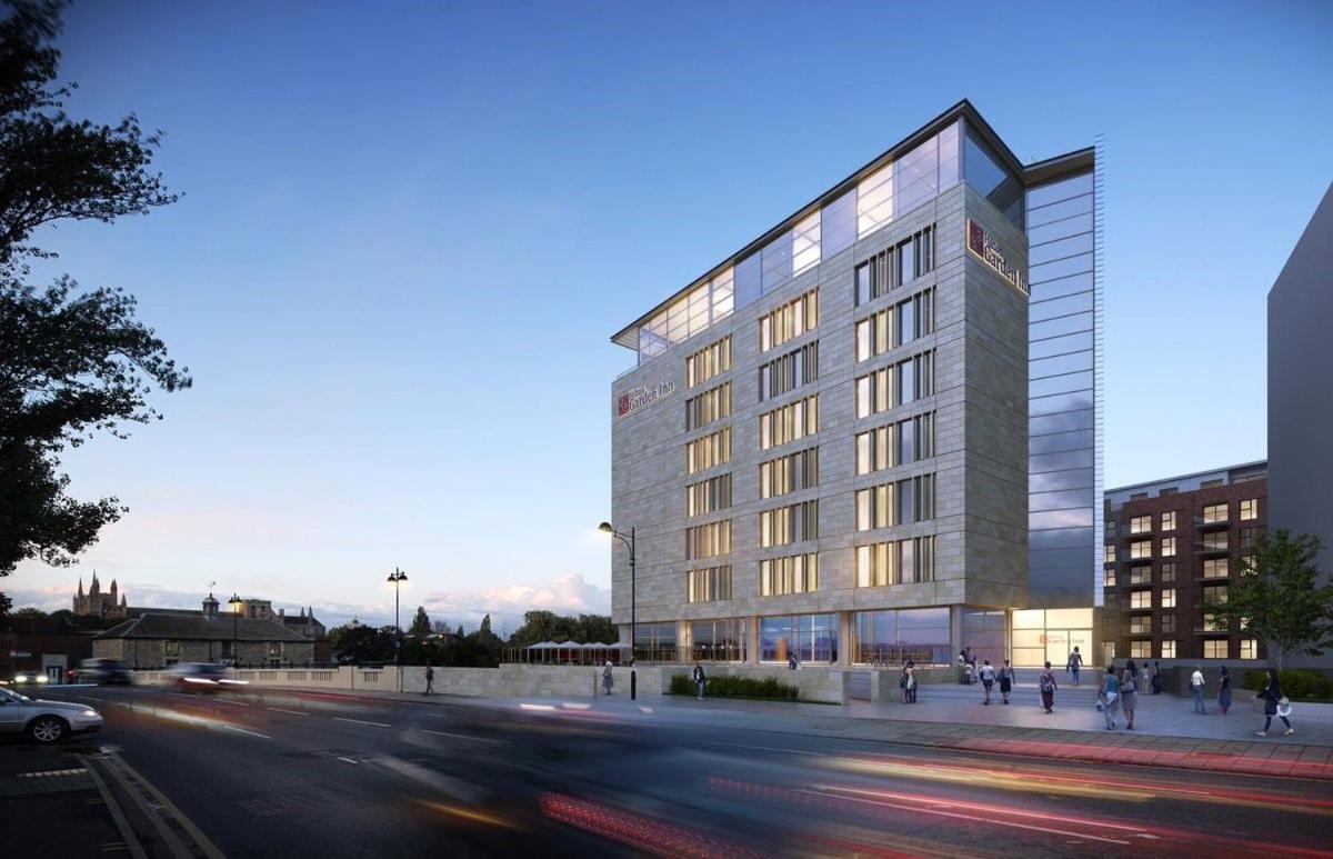 Hilton Garden Inn Peterborough City Centre Екстериор снимка
